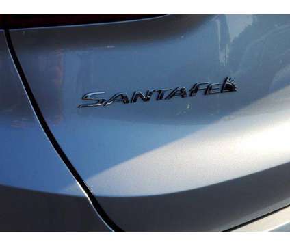 2022 Hyundai Santa Fe SEL is a Silver 2022 Hyundai Santa Fe SUV in Delray Beach FL