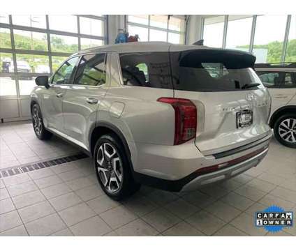 2024 Hyundai Palisade SEL is a Silver 2024 SUV in Bridgeport WV