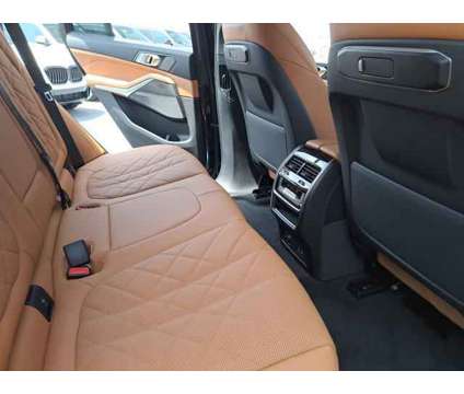2025 BMW X5 xDrive40i is a Black 2025 BMW X5 3.0si SUV in Alhambra CA