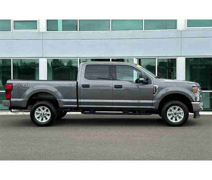 2022 Ford F-250SD XLT is a Grey 2022 Ford F-250 XLT Truck in Salem OR