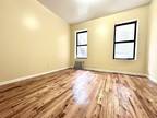 Flat For Rent In New York, New York