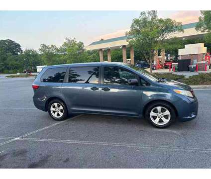 2015 Toyota Sienna for sale is a Blue 2015 Toyota Sienna Car for Sale in Powder Springs GA