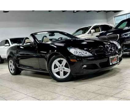 2007 Mercedes-Benz SLK-Class for sale is a Black 2007 Mercedes-Benz SLK Class Car for Sale in Downers Grove IL