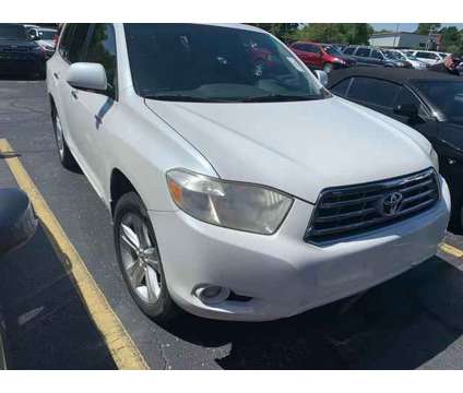 2010 Toyota Highlander for sale is a White 2010 Toyota Highlander Car for Sale in Springfield MO