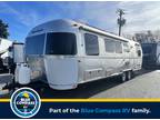 2024 Airstream Flying Cloud 30FB Bunk