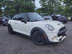 2017 Mini Hardtop White, 131K miles