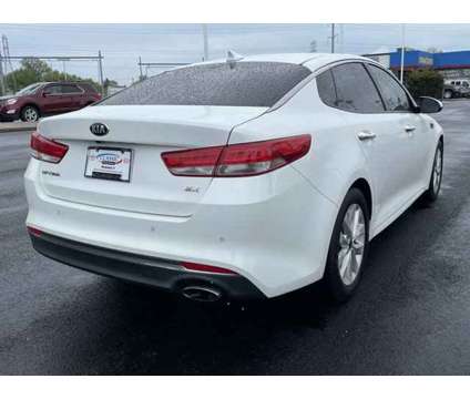 2018 Kia Optima EX is a White 2018 Kia Optima EX Car for Sale in Waukegan IL