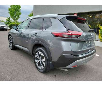2021 Nissan Rogue SV is a 2021 Nissan Rogue SV Car for Sale in Jenkintown PA