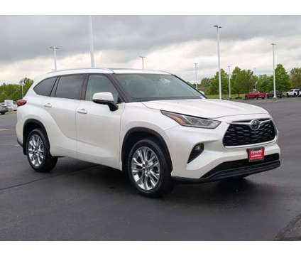 2021 Toyota Highlander Limited is a White 2021 Toyota Highlander Limited SUV in Naperville IL