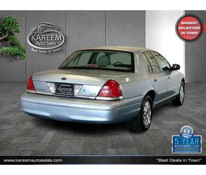 2004 Ford Crown Victoria LX is a Blue 2004 Ford Crown Victoria LX Car for Sale in Sacramento CA