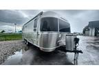 2023 Airstream Flying Cloud 25FB Twin 25ft