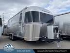 2024 Airstream Flying Cloud 25FBQ Queen 26ft