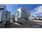 2024 Northwood Arctic Fox Grande Ronde 32-5M 37ft