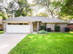 203 Pecan Dr, Westworth Village, Tx 76114