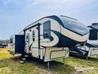 2019 Keystone Cougar Half-Ton Series 28SGS 28ft