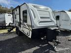 2022 Winnebago Micro Minnie 1808FBS 18ft