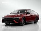 2024 Hyundai Elantra Red, 10 miles