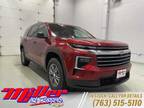 2024 Chevrolet Traverse Red, new