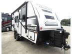 2024 Winnebago Towables Winnebago Towables MICRO MINNIE-TT 2108FBS 22ft