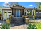 Beautifully Updated Bungalow In The Heart of Central S Austin