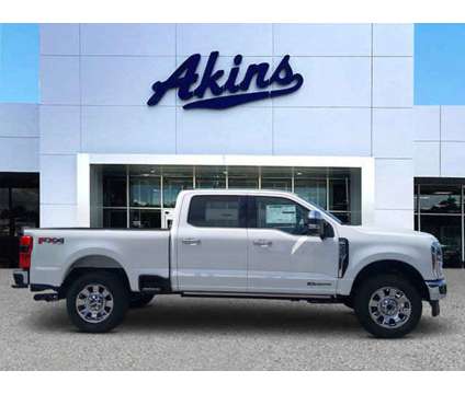 2024 Ford Super Duty F-350 SRW LARIAT is a White 2024 Ford Car for Sale in Winder GA
