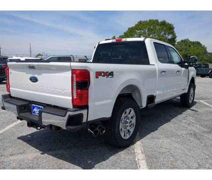 2024 Ford Super Duty F-350 SRW LARIAT is a White 2024 Ford Car for Sale in Winder GA