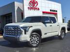 2024 Toyota Tundra White, 33 miles
