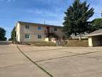 Sioux Falls 1BA, Spacious, upstairs two-bedroom comes with a