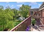 Condo For Sale In Deerfield, Illinois