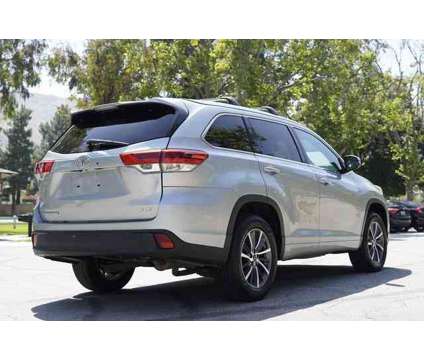 2018 Toyota Highlander for sale is a Silver 2018 Toyota Highlander Car for Sale in Riverside CA