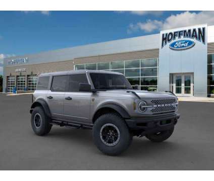 2024NewFordNewBroncoNew4 Door Advanced 4x4 is a Grey 2024 Ford Bronco Car for Sale in Harrisburg PA
