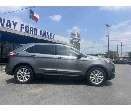 2022UsedFordUsedEdgeUsedAWD is a Grey 2022 Ford Edge Car for Sale in San Antonio TX