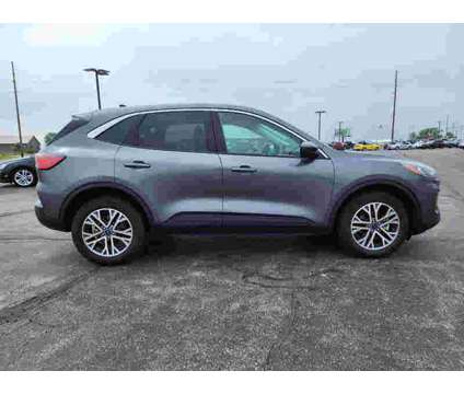 2022UsedFordUsedEscapeUsedAWD is a Grey 2022 Ford Escape Car for Sale in Watseka IL