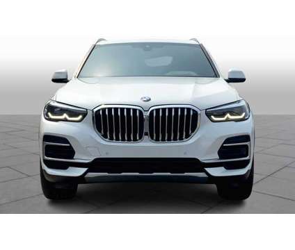 2022UsedBMWUsedX5UsedSports Activity Vehicle is a White 2022 BMW X5 Car for Sale in Mobile AL