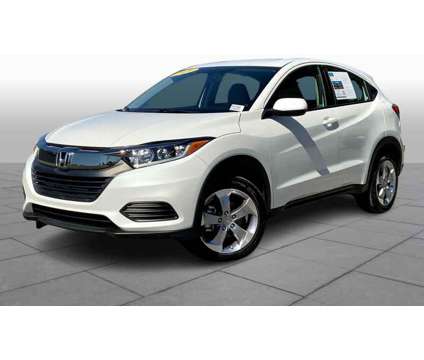 2021UsedHondaUsedHR-VUsedAWD CVT is a Silver, White 2021 Honda HR-V Car for Sale in Gulfport MS