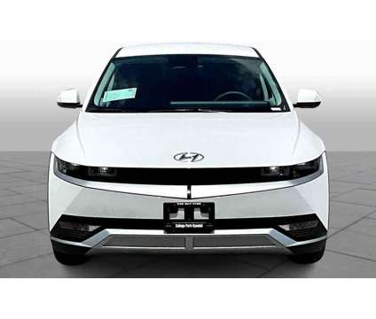2024NewHyundaiNewIONIQ 5NewRWD is a White 2024 Hyundai Ioniq Car for Sale in College Park MD