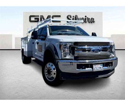 2018 Ford F-450 Super Duty is a White 2018 Ford F-450 Truck in Healdsburg CA