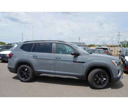 2024 Volkswagen Atlas 2.0T Peak Edition SEL is a Grey 2024 Volkswagen Atlas SUV in Highland Park IL