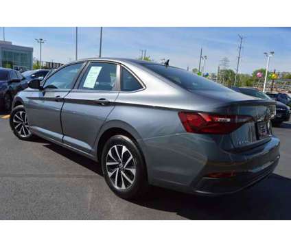 2022 Volkswagen Jetta 1.5T S is a Grey, Silver 2022 Volkswagen Jetta 2.5 Trim Sedan in Highland Park IL