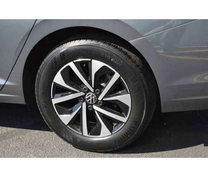 2022 Volkswagen Jetta 1.5T S is a Grey, Silver 2022 Volkswagen Jetta 2.5 Trim Sedan in Highland Park IL