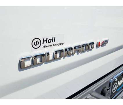 2018 Chevrolet Colorado ZR2 is a White 2018 Chevrolet Colorado ZR2 Truck in Elizabeth City NC