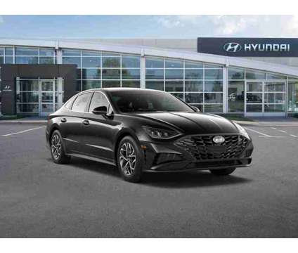 2023 Hyundai Sonata SEL is a Black 2023 Hyundai Sonata Sedan in Clermont FL