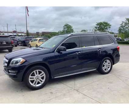 2015 Mercedes-Benz GL-Class 4MATIC is a Blue 2015 Mercedes-Benz GL-Class SUV in Avon IN