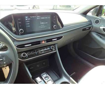 2021 Hyundai Sonata SE is a Silver 2021 Hyundai Sonata SE Car for Sale in Melbourne FL