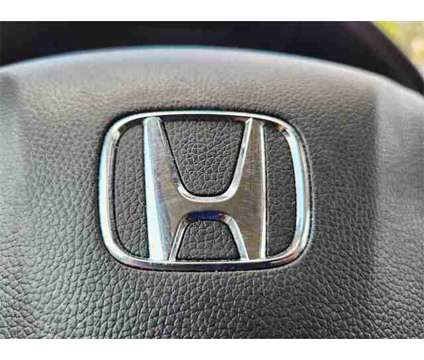 2022 Honda HR-V 2WD EX is a 2022 Honda HR-V Station Wagon in Fort Lauderdale FL