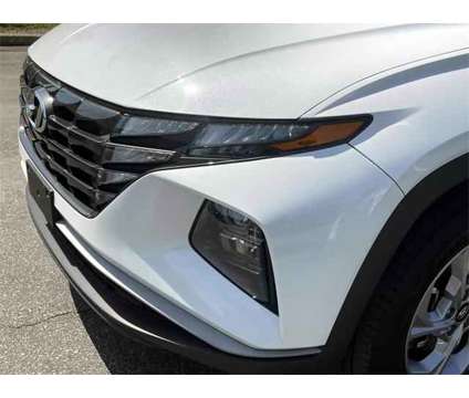 2022 Hyundai Tucson SEL is a White 2022 Hyundai Tucson SUV in West Islip NY
