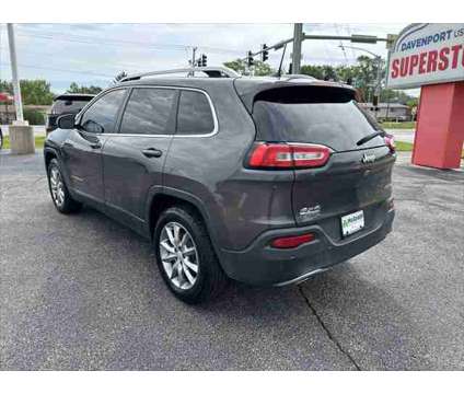 2018 Jeep Cherokee Limited 4x4 is a Grey 2018 Jeep Cherokee Limited SUV in Dubuque IA