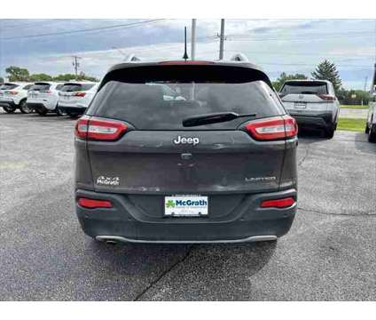 2018 Jeep Cherokee Limited 4x4 is a Grey 2018 Jeep Cherokee Limited SUV in Dubuque IA