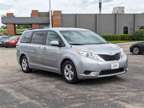 2014 Toyota Sienna LE Mobility Auto Access