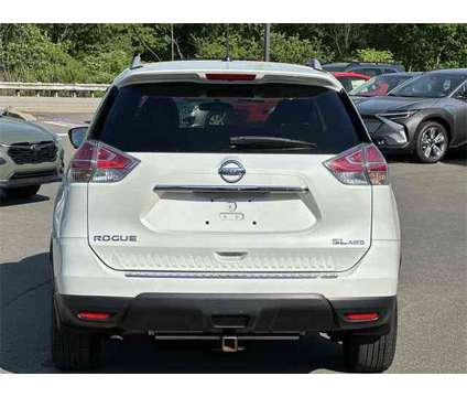 2016 Nissan Rogue SL is a White 2016 Nissan Rogue SL SUV in Pittsburgh PA